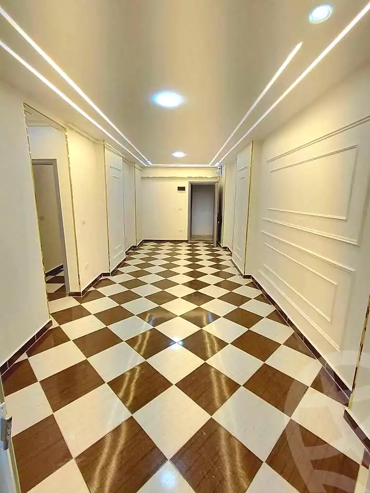 https://aqarmap.com.eg/ar/listing/7218242-for-sale-alexandria-sydy-bshr-sydy-bshr-bhry