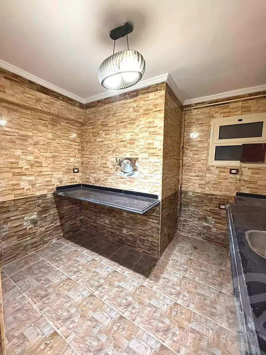 https://aqarmap.com.eg/en/listing/7218345-for-sale-alexandria-el-mandara-shr-jml-bd-lnsr