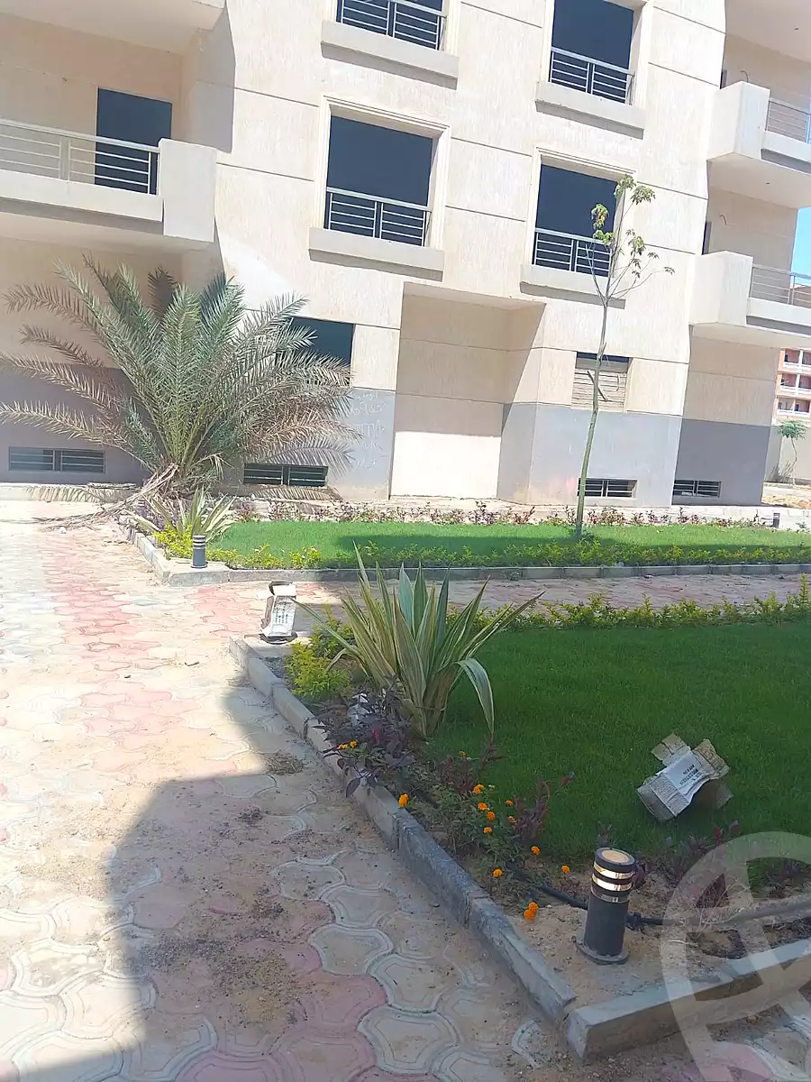 https://aqarmap.com.eg/ar/listing/7218436-for-sale-cairo-new-cairo-compounds-rawdet-al-yasmeen-compound