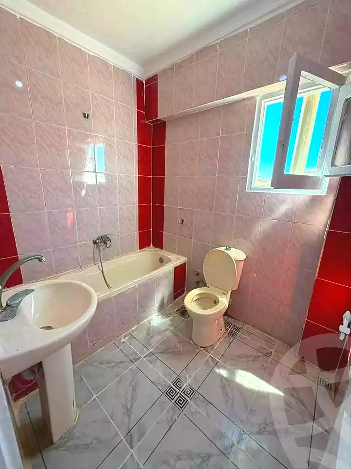 https://aqarmap.com.eg/ar/listing/7218552-for-sale-alexandria-al-agamy-shataa-el-nakheel