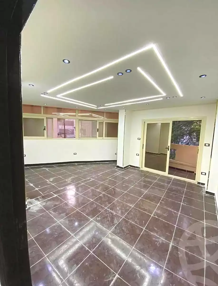 https://aqarmap.com.eg/ar/listing/7218557-for-sale-alexandria-al-agamy-lbytsh-el-salam-st