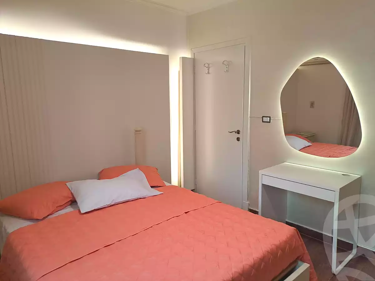 https://aqarmap.com.eg/en/listing/7218664-for-sale-cairo-new-cairo-lrhb-city-phase-1-youssef-el-sebaey-st
