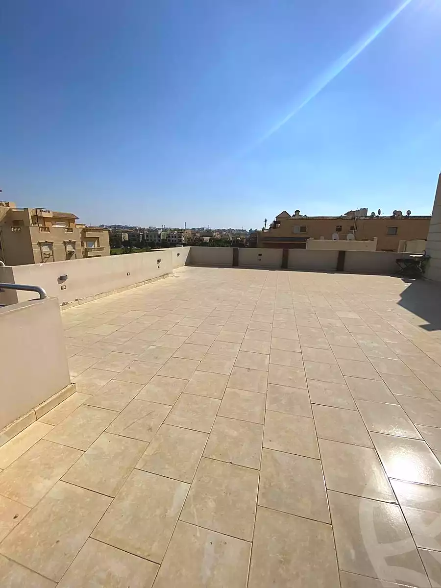 https://aqarmap.com.eg/en/listing/7218694-for-sale-cairo-new-cairo-ganob-el-akadamiya-orouba-axis