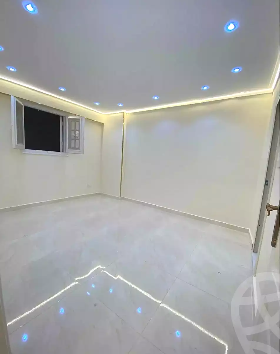 https://aqarmap.com.eg/en/listing/7218744-for-sale-alexandria-sydy-bshr-sydy-bshr-bhry-shr-mhmwd-l-yswy