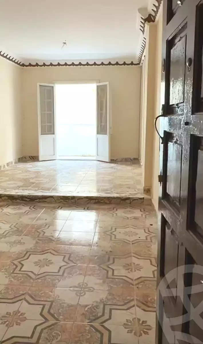 https://aqarmap.com.eg/en/listing/7218748-for-sale-alexandria-al-agamy-el-hanouvel