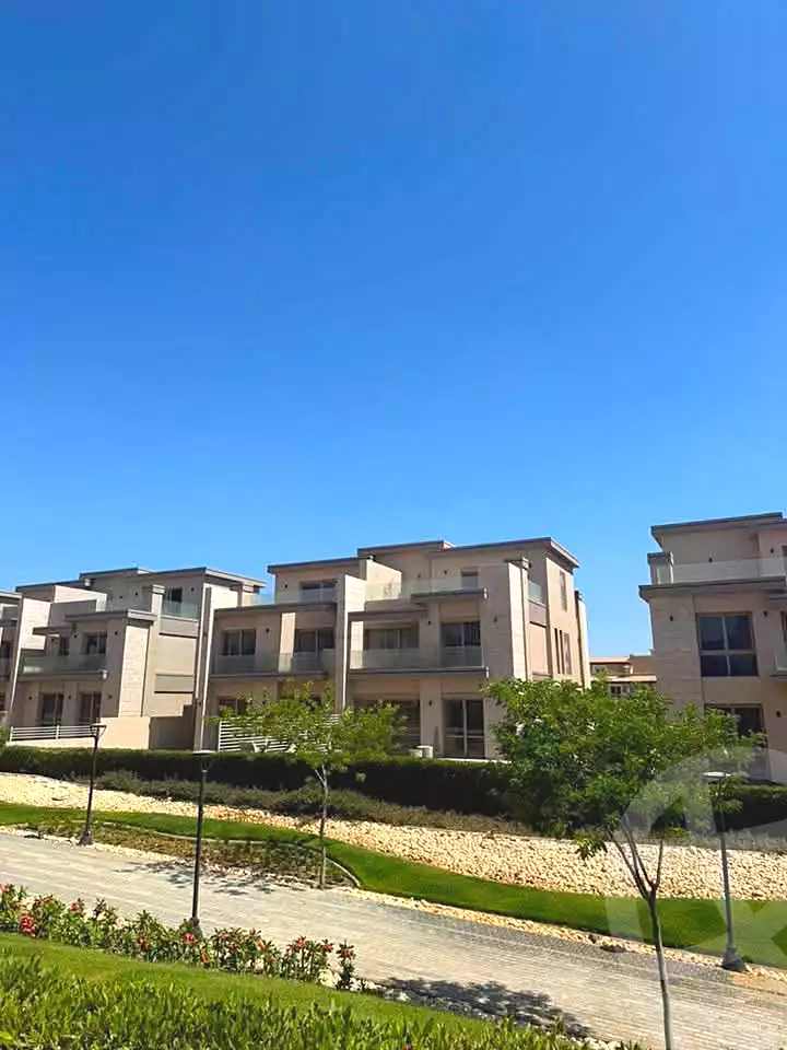 https://aqarmap.com.eg/en/listing/7218738-for-sale-cairo-new-cairo-compounds-el-patio-town-compound-la-vista
