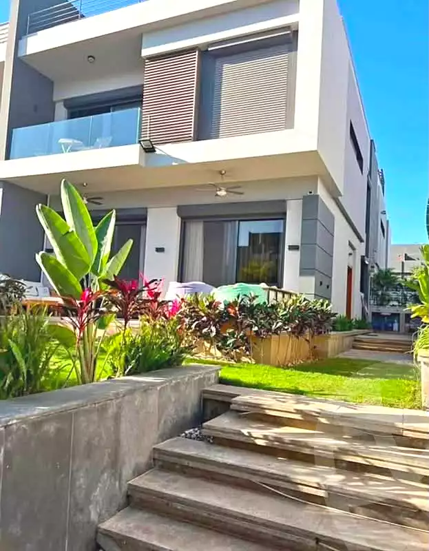 https://aqarmap.com.eg/en/listing/7218762-for-sale-cairo-new-cairo-compounds-el-patio-town-compound-la-vista