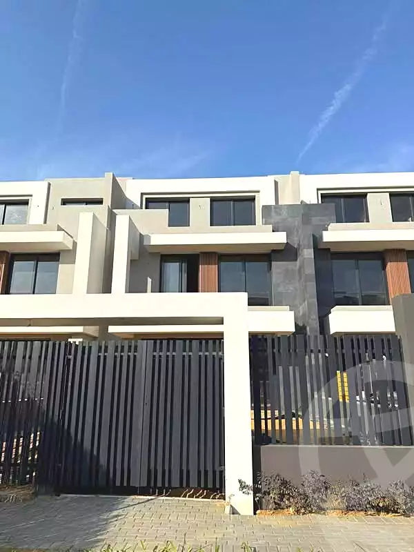 https://aqarmap.com.eg/en/listing/7218769-for-sale-cairo-new-cairo-compounds-el-patio-town-compound-la-vista