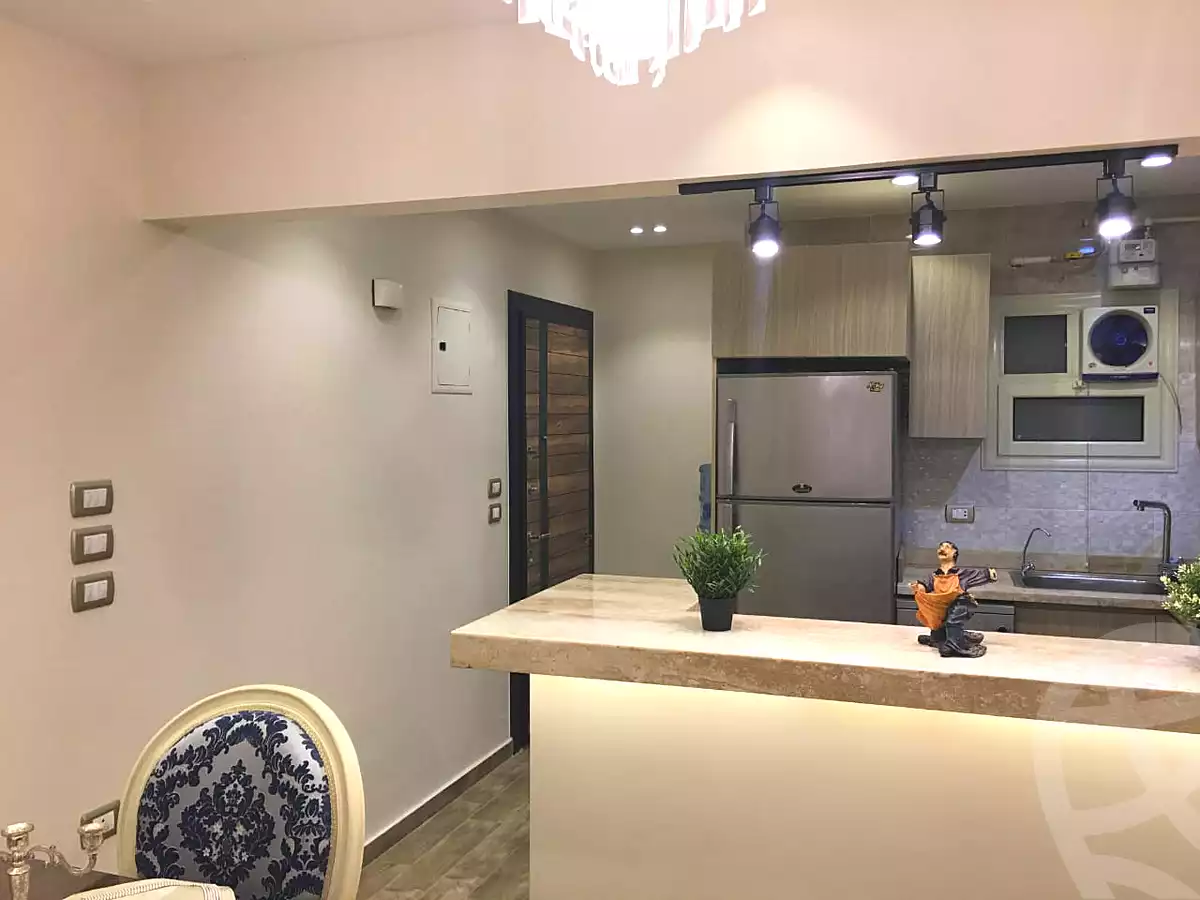 https://aqarmap.com.eg/en/listing/7218874-for-sale-cairo-new-cairo-compounds-el-ashrafia