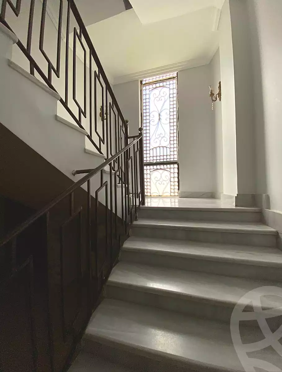 https://aqarmap.com.eg/ar/listing/7218990-for-sale-cairo-el-sheikh-zayed-city-compounds-greens