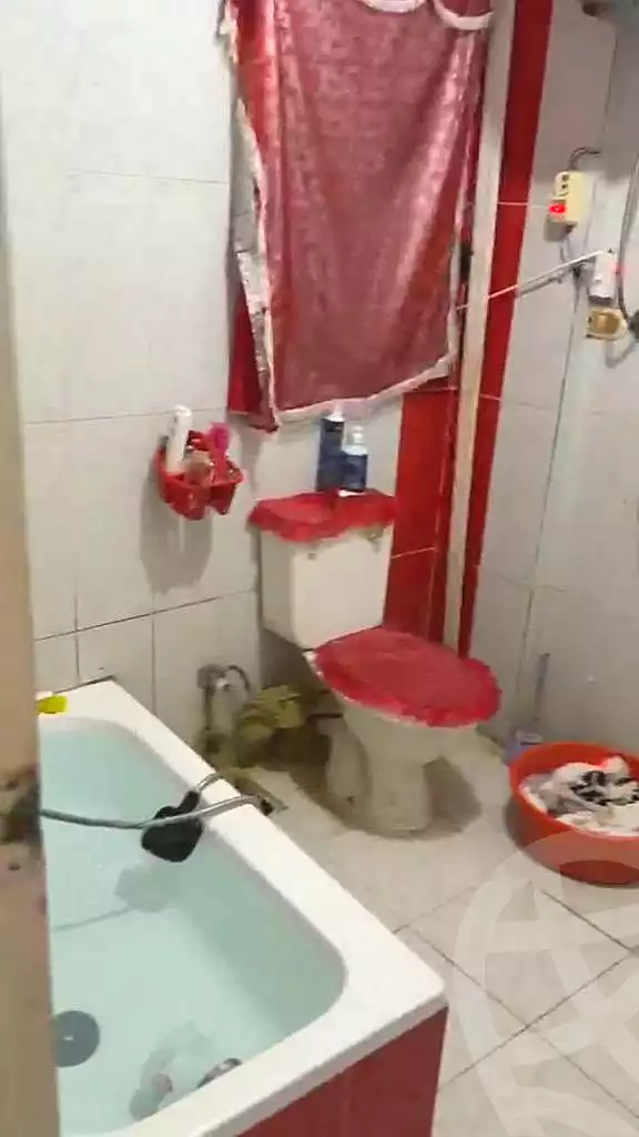 https://aqarmap.com.eg/ar/listing/7219005-for-sale-alexandria-al-agamy-el-hanouvel-al-haded-we-al-soulb-st