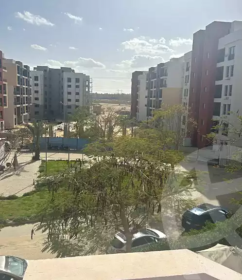 https://aqarmap.com.eg/ar/listing/7219109-for-sale-cairo-6th-of-october-hadaeq-october-compounds-ashgar-city