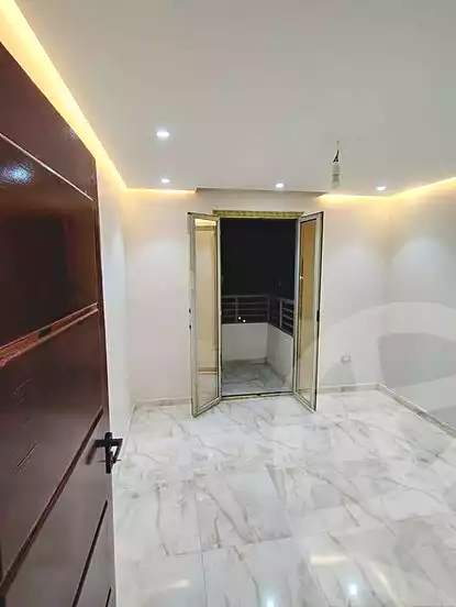https://aqarmap.com.eg/ar/listing/7219107-for-rent-alexandria-moharram-bey