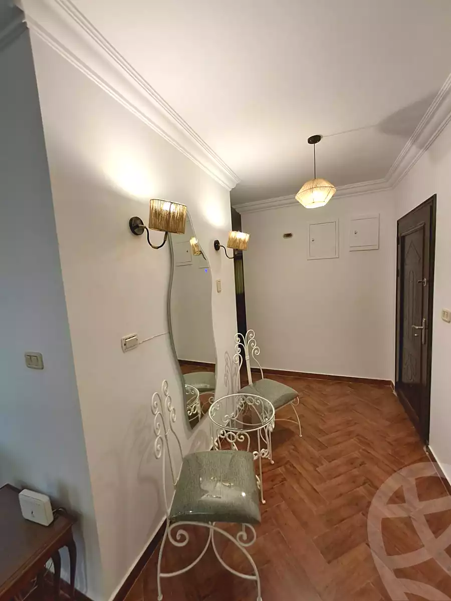 https://aqarmap.com.eg/en/listing/7219296-for-sale-cairo-new-cairo-lrhb-city-phase-4-mostafa-el-nahaas-st