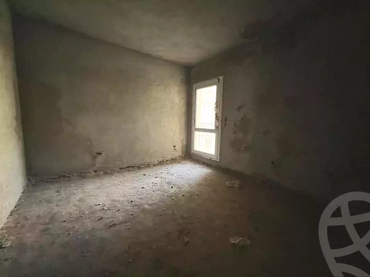 https://aqarmap.com.eg/ar/listing/7219337-for-sale-cairo-new-cairo-compounds-stwn-ryzydns-by-ar-y-llttwyr