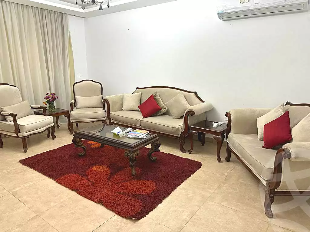 https://aqarmap.com.eg/ar/listing/7219353-for-rent-cairo-6th-of-october-shr-drym-lnd