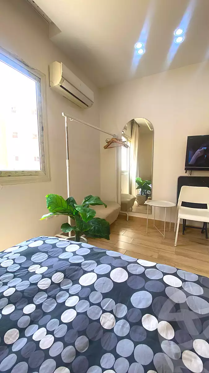 https://aqarmap.com.eg/ar/listing/7219361-for-rent-cairo-6th-of-october-shr-drym-lnd