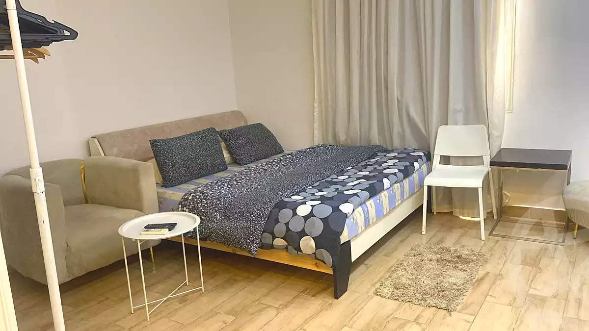 https://aqarmap.com.eg/ar/listing/7219361-for-rent-cairo-6th-of-october-shr-drym-lnd