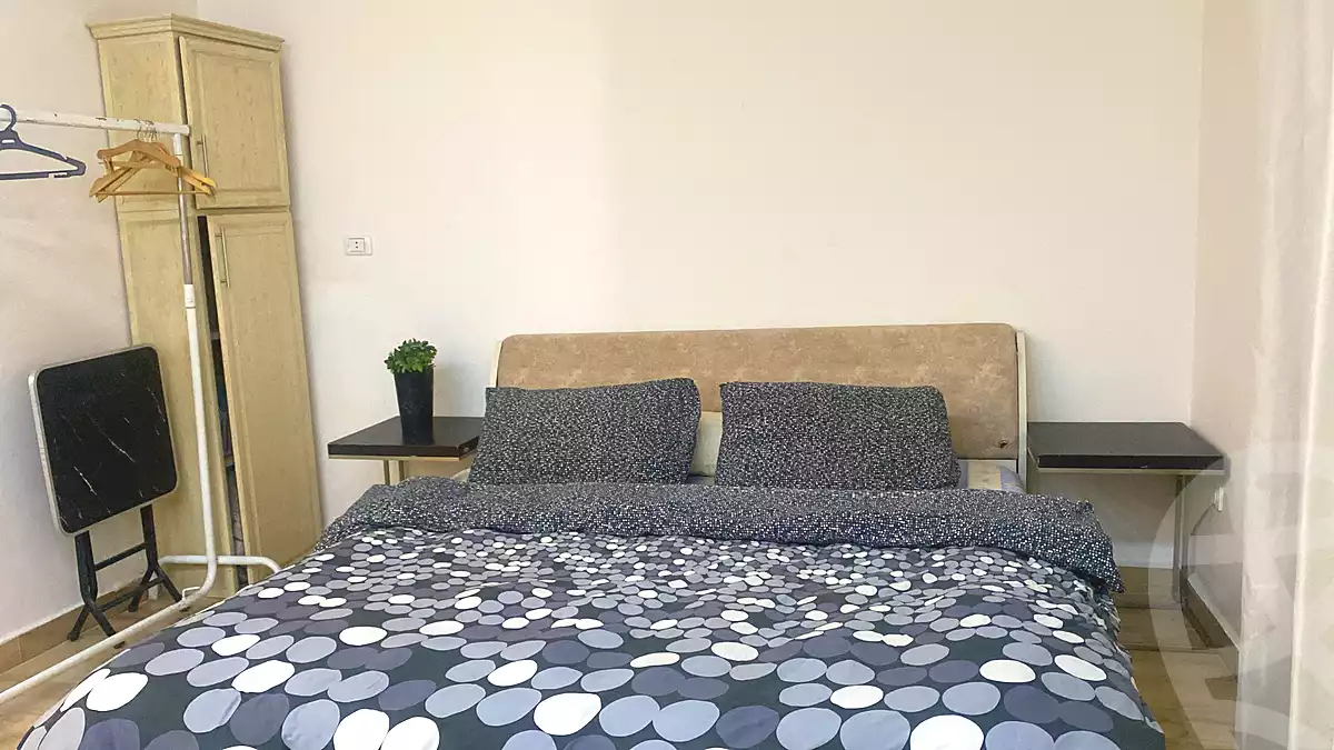 https://aqarmap.com.eg/ar/listing/7219361-for-rent-cairo-6th-of-october-shr-drym-lnd