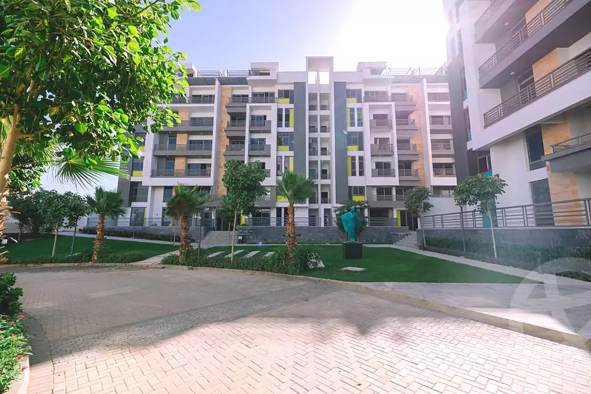 https://aqarmap.com.eg/ar/listing/7219359-for-sale-cairo-new-cairo-compounds-the-icon-gardens-compound-style-home