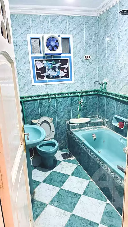 https://aqarmap.com.eg/ar/listing/7219372-for-sale-alexandria-al-agamy-el-hanouvel-el-kholafaa-el-rashdeen-st