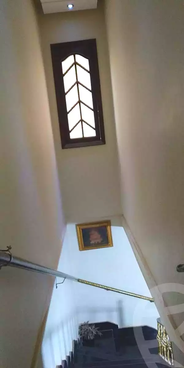 https://aqarmap.com.eg/ar/listing/7219385-for-sale-cairo-6th-of-october-el-hay-el-motamyz-fourth-touristic-village-dr-ezz-el-din-eissa-st