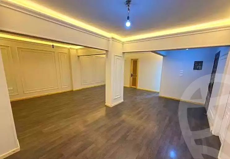 https://aqarmap.com.eg/en/listing/7219490-for-sale-cairo-helwan-azam-mosque-st