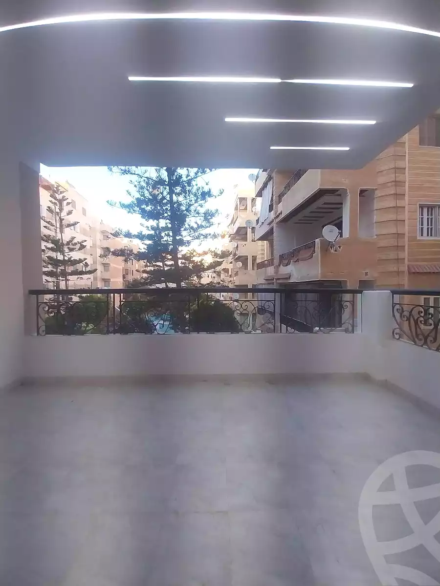 https://aqarmap.com.eg/en/listing/7219582-for-sale-alexandria-al-agamy-shataa-el-nakheel