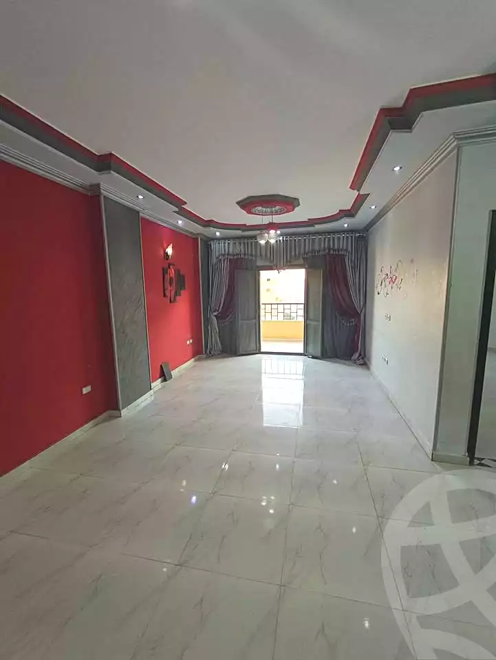 https://aqarmap.com.eg/ar/listing/7219631-for-sale-cairo-helwan-hadayek-helwan-el-khashab-canal