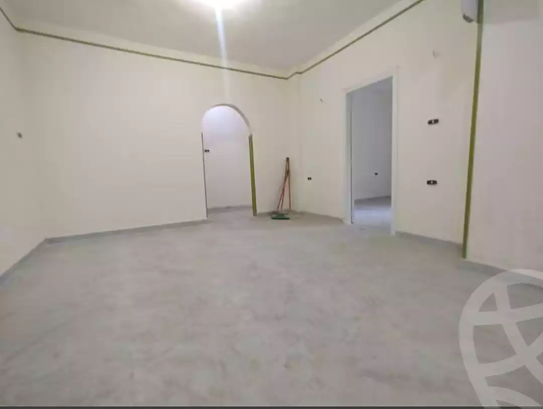https://aqarmap.com.eg/ar/listing/7219805-for-sale-alexandria-al-agamy-el-hanouvel-el-iman-st