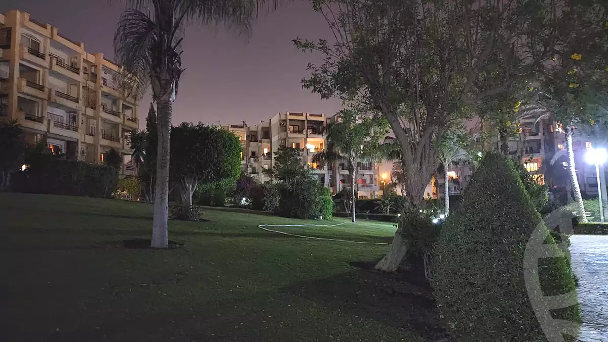 https://aqarmap.com.eg/ar/listing/7219833-for-sale-cairo-el-sheikh-zayed-city-mntq-fr-y-bmdyn-lshykh-zyd