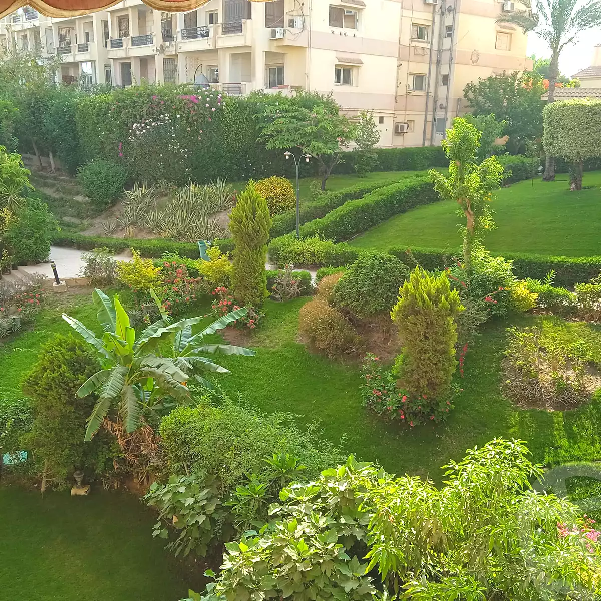 https://aqarmap.com.eg/ar/listing/7219833-for-sale-cairo-el-sheikh-zayed-city-mntq-fr-y-bmdyn-lshykh-zyd