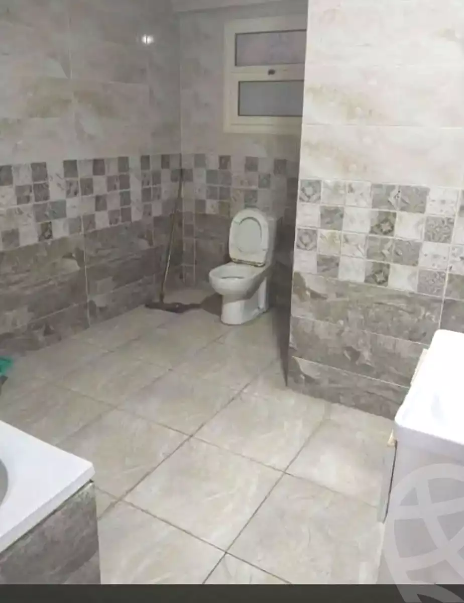 https://aqarmap.com.eg/ar/listing/7219926-for-sale-alexandria-lsywf-city-light-compound