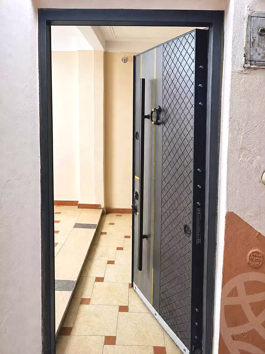 https://aqarmap.com.eg/en/listing/7219969-for-sale-alexandria-moharram-bey