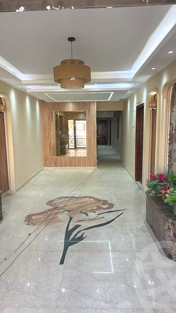 https://aqarmap.com.eg/en/listing/7220103-for-sale-cairo-el-shorouk-compounds-yfy-ryzydns