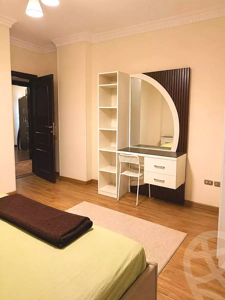 https://aqarmap.com.eg/ar/listing/7220100-for-rent-cairo-6th-of-october-garb-someed-neighborhood-12th