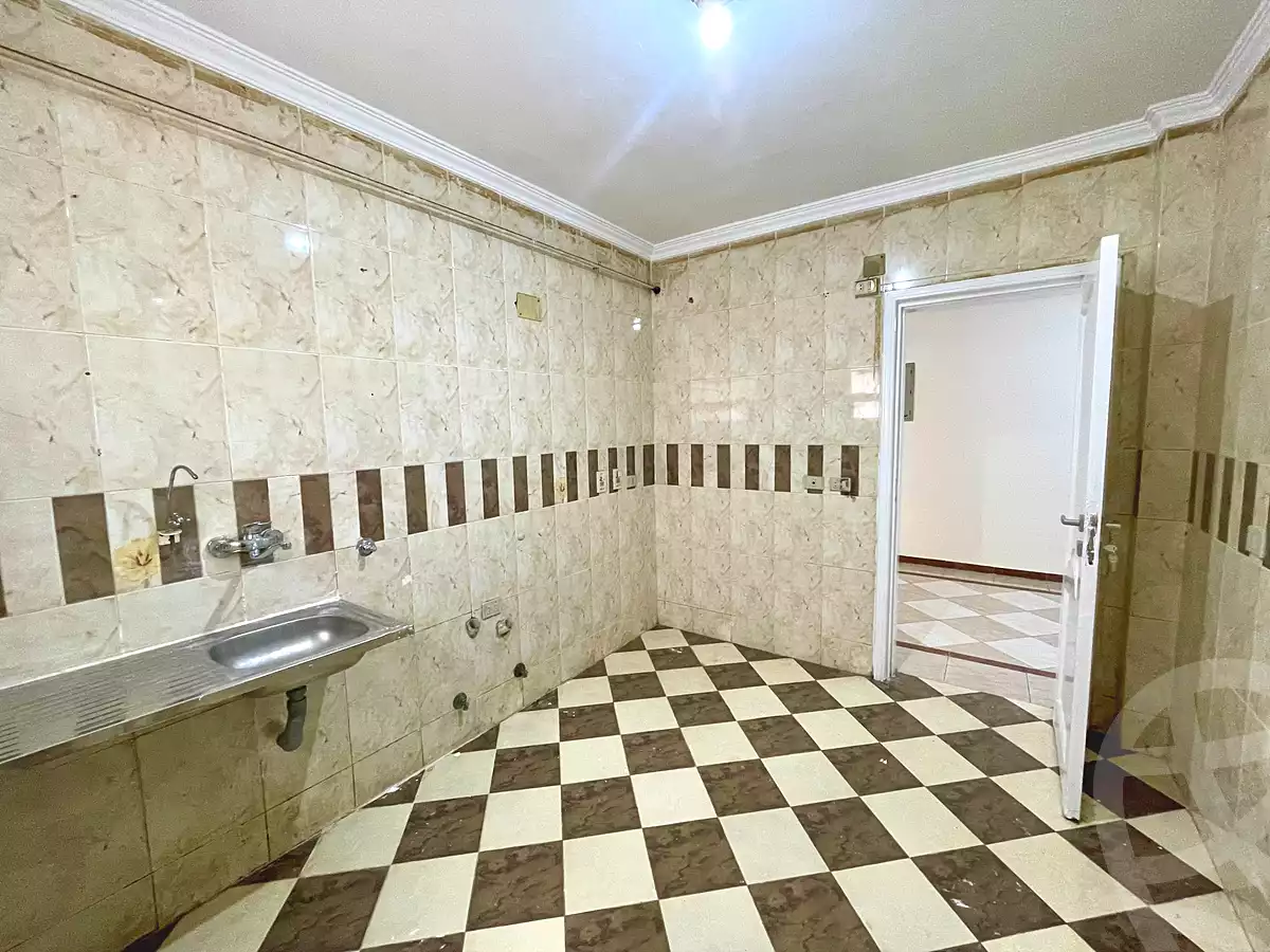 https://aqarmap.com.eg/ar/listing/7220029-for-rent-cairo-mokattam-lhdb-l-ly-diplomats-neighborhood -al-ahram-st