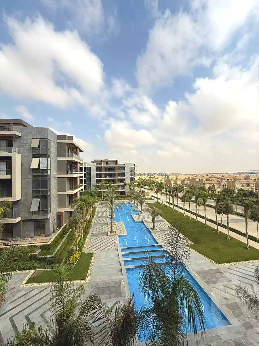 https://aqarmap.com.eg/en/listing/7220231-for-sale-cairo-new-cairo-compounds-el-patio-vida-compound-la-vista
