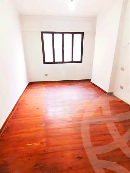 https://aqarmap.com.eg/ar/listing/7220257-for-sale-alexandria-el-asafra-l-sfr-bhry