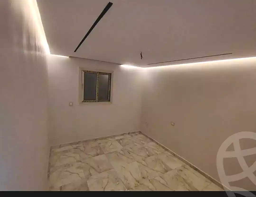 https://aqarmap.com.eg/ar/listing/7220287-for-rent-alexandria-moharram-bey