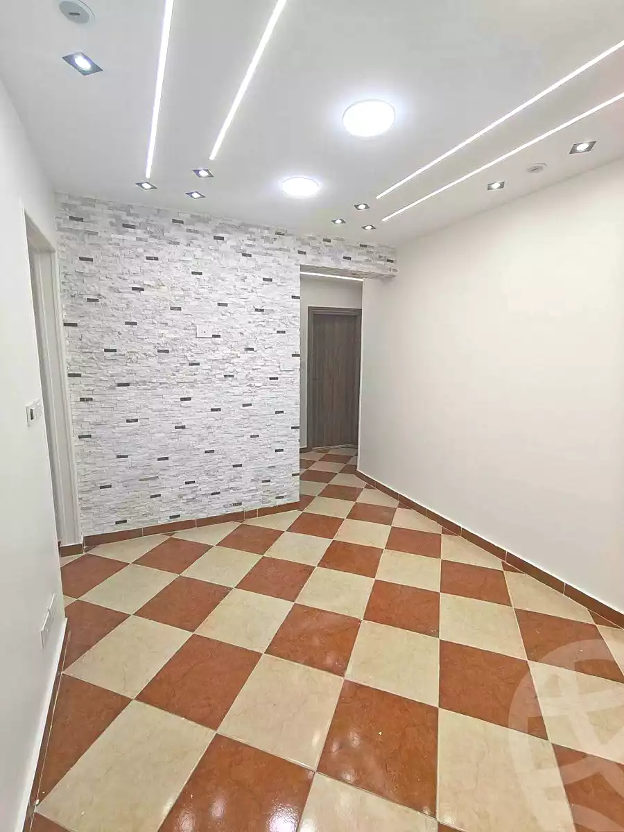 https://aqarmap.com.eg/ar/listing/7220306-for-sale-alexandria-sydy-bshr-sydy-bshr-bhry-shr-mhmwd-l-yswy