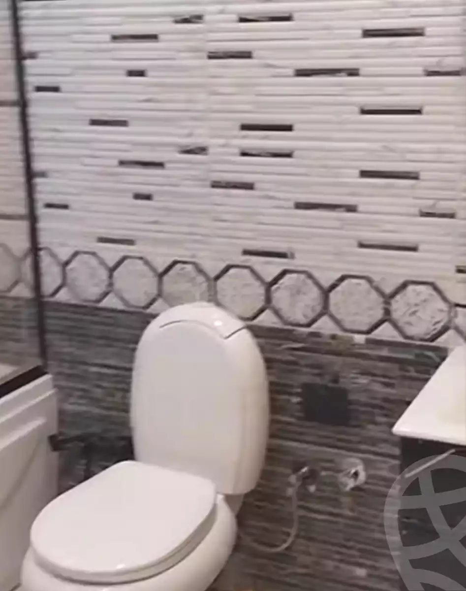 https://aqarmap.com.eg/en/listing/7220454-for-sale-cairo-ain-shams-el-naam