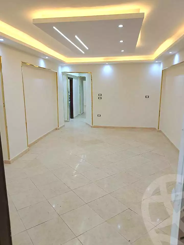 https://aqarmap.com.eg/ar/listing/7220470-for-sale-alexandria-al-agamy-el-hanouvel