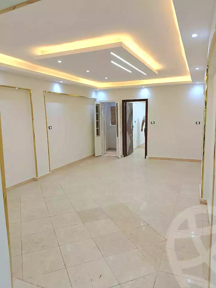 https://aqarmap.com.eg/ar/listing/7220470-for-sale-alexandria-al-agamy-el-hanouvel