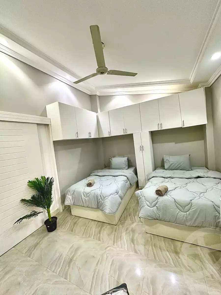 https://aqarmap.com.eg/ar/listing/7220476-for-sale-cairo-new-cairo-compounds-el-ashrafia