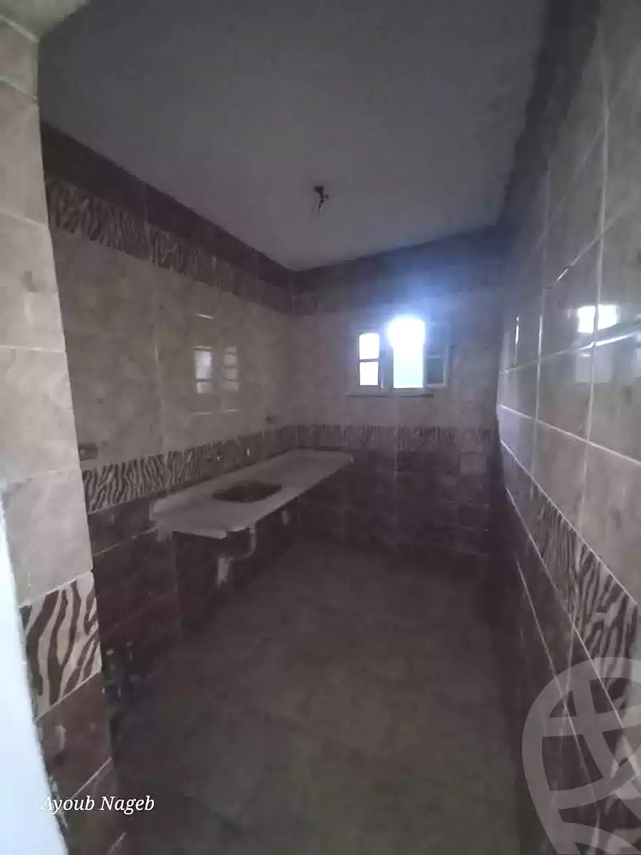 https://aqarmap.com.eg/ar/listing/7220490-for-sale-alexandria-al-agamy-lbytsh-el-hay-st