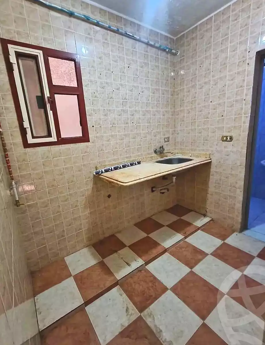 https://aqarmap.com.eg/en/listing/7220612-for-sale-alexandria-lsywf-el-falki