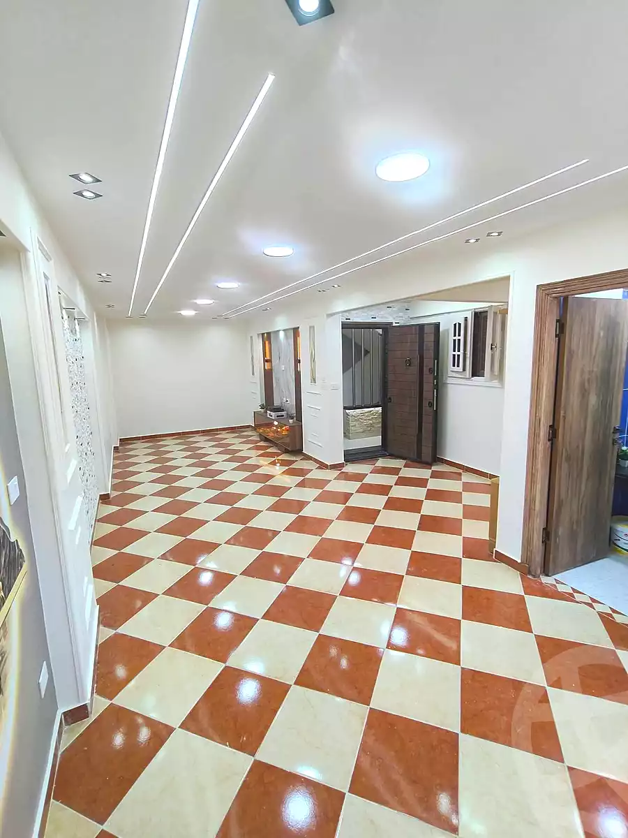https://aqarmap.com.eg/ar/listing/7220643-for-sale-alexandria-sydy-bshr-sydy-bshr-bhry