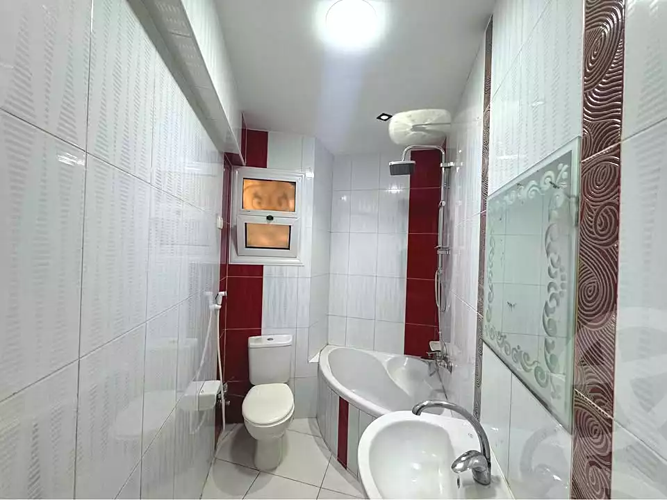 https://aqarmap.com.eg/ar/listing/7220820-for-sale-alexandria-miami-mahmoud-el-isawy-st