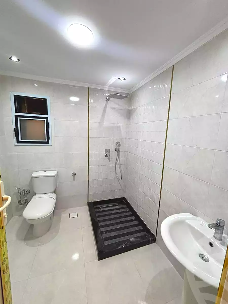 https://aqarmap.com.eg/ar/listing/7220935-for-sale-alexandria-miami-el-sebaey-st